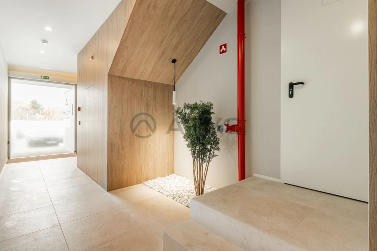 Apartamento T3 para Venda em Costa Foto 3