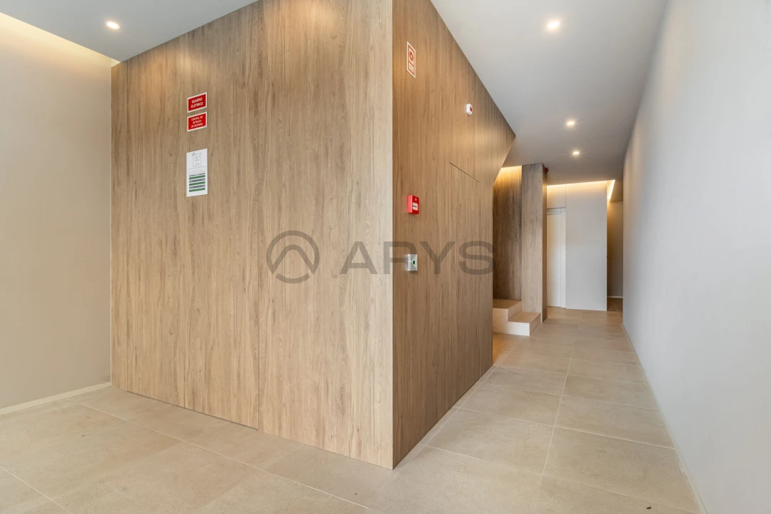 Apartamento T3 para Venda em Costa Foto 2