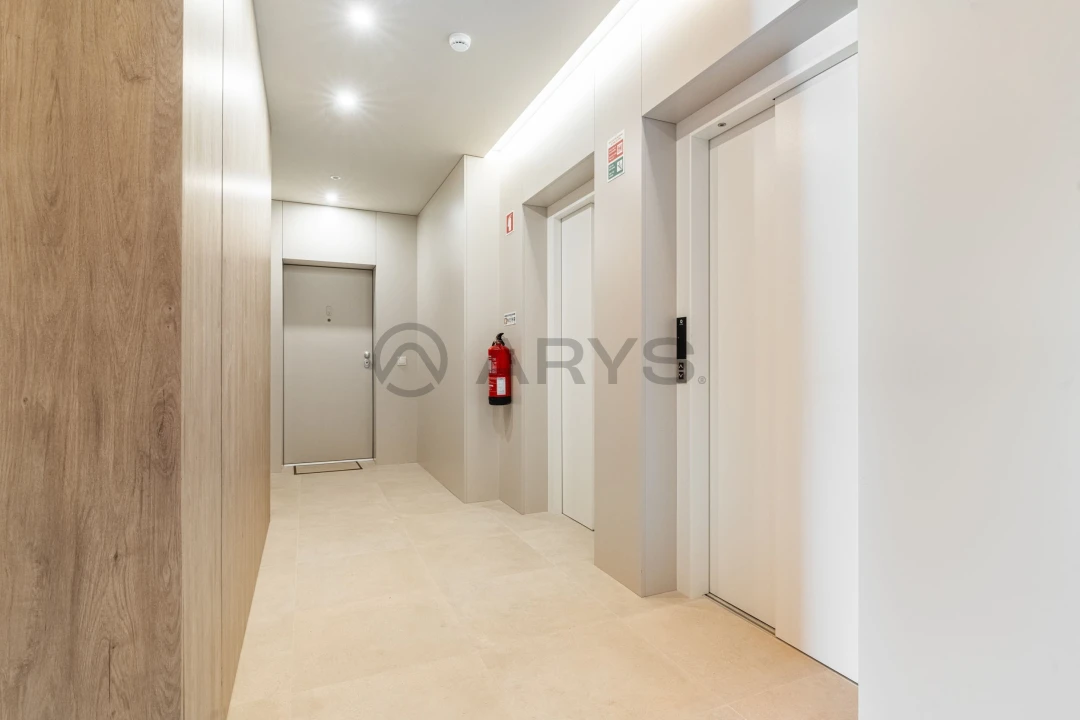 Apartamento T3 para Venda em Costa Foto 4