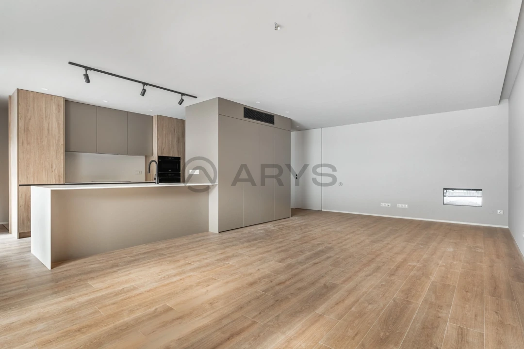 Apartamento T3 para Venda em Costa Foto 1