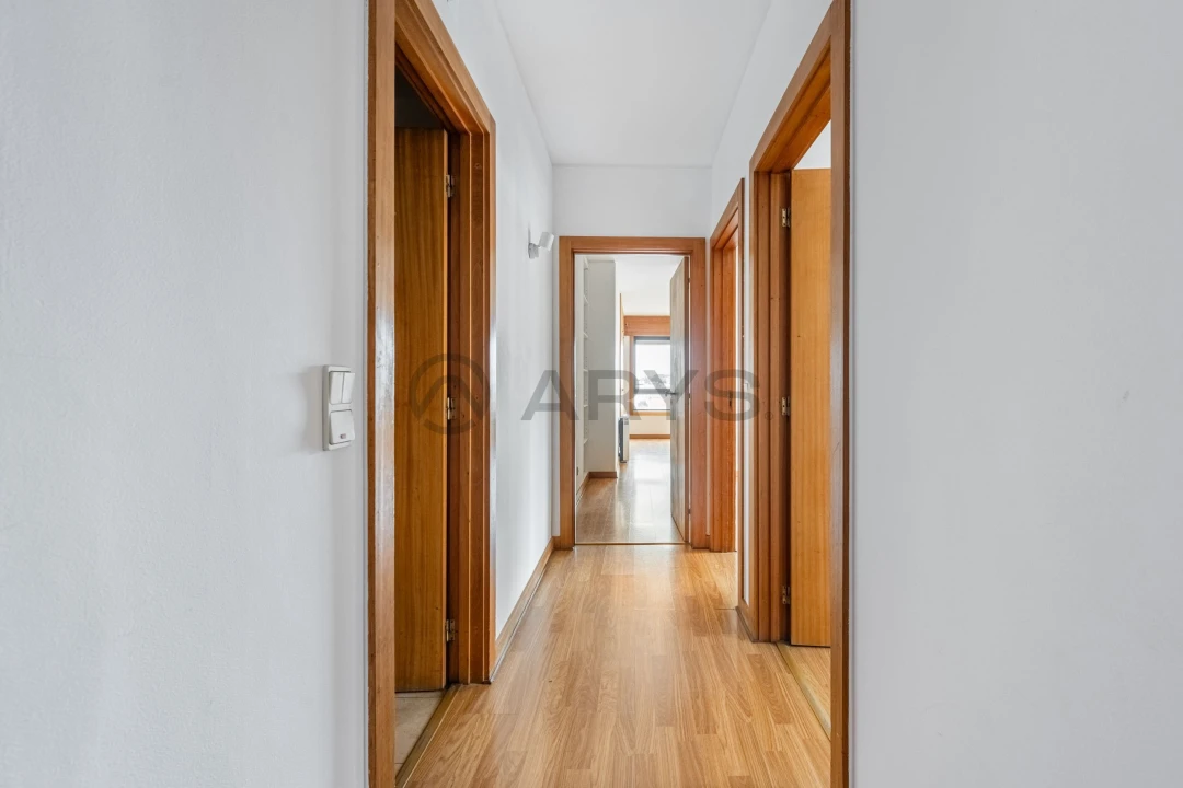 Apartamento T4 para Venda em Aldoar, Foz do Douro e Nevogilde Foto 15