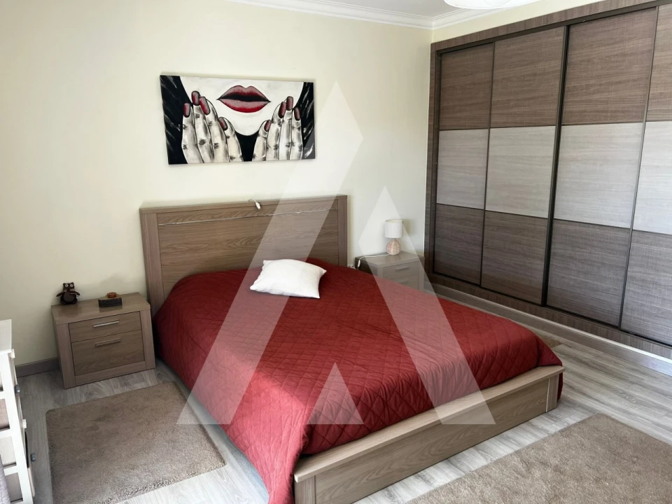 Moradia T4 para Venda em Oliveirinha Foto 25