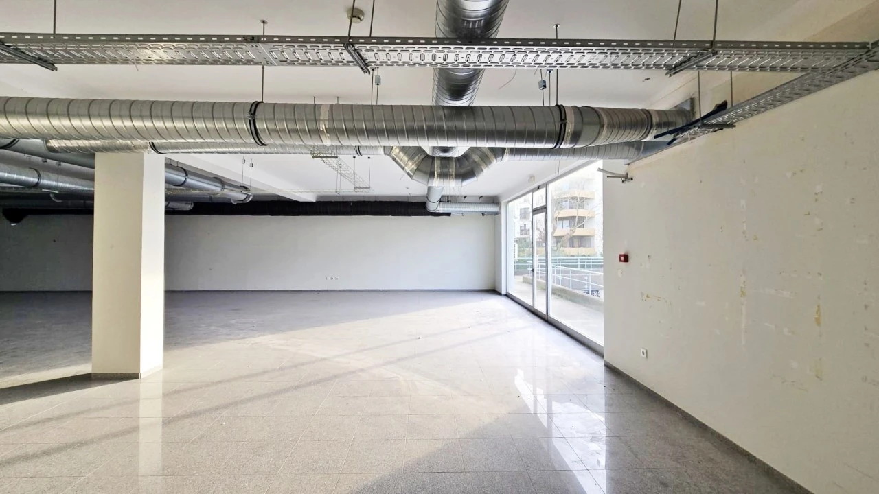 Loja para Venda em Cedofeita, Santo Ildefonso, Sé, Miragaia, São Nicolau e Vitória Foto 15