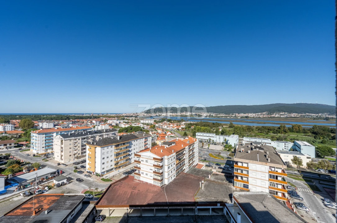 Apartamento T2 para Venda em Darque Foto 19