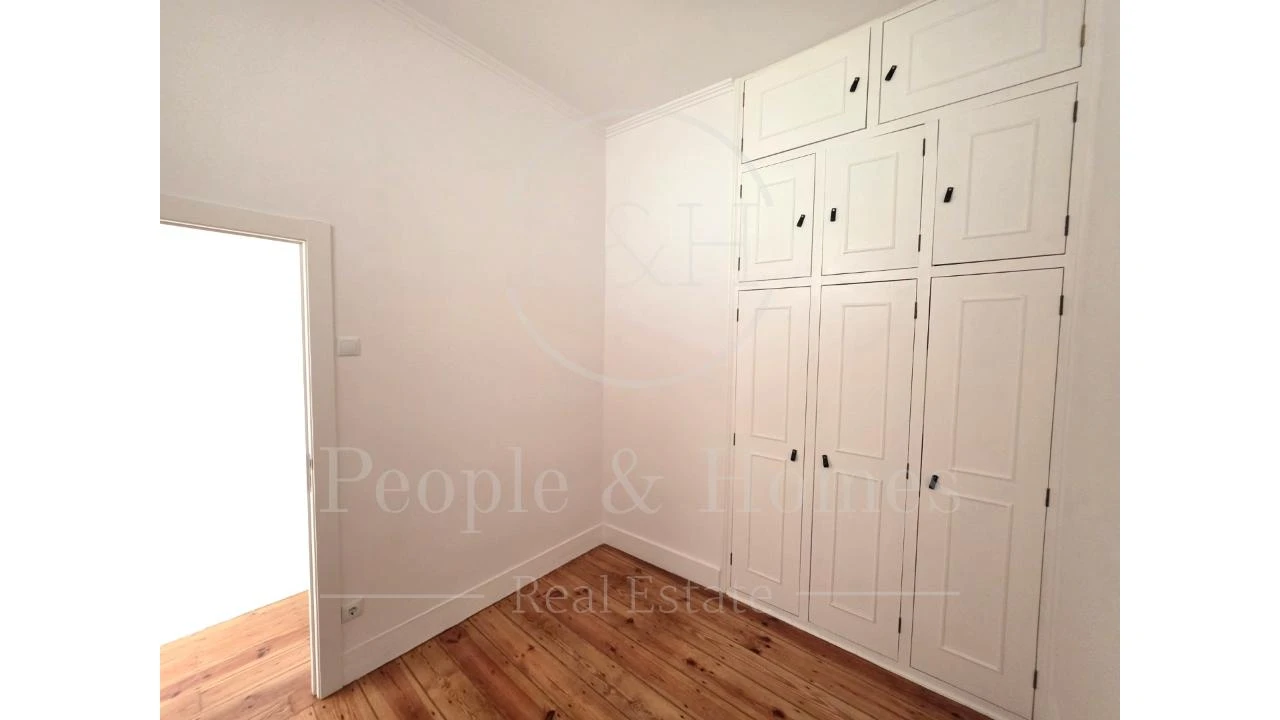 Apartamento T2 para Arrendamento em Belém Foto 15