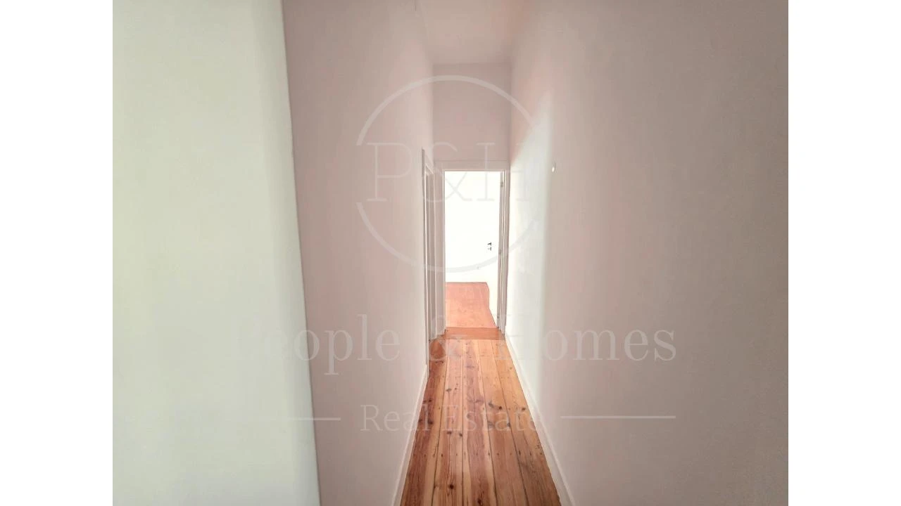 Apartamento T2 para Arrendamento em Belém Foto 6