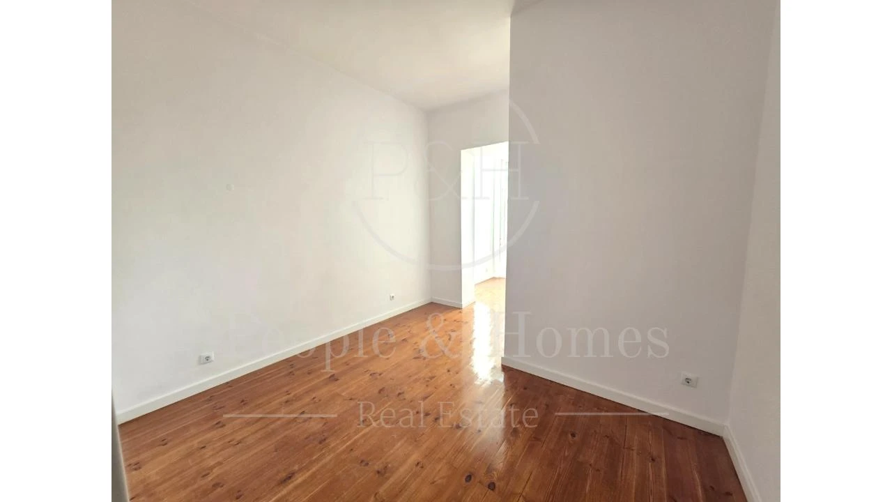 Apartamento T2 para Arrendamento em Belém Foto 8