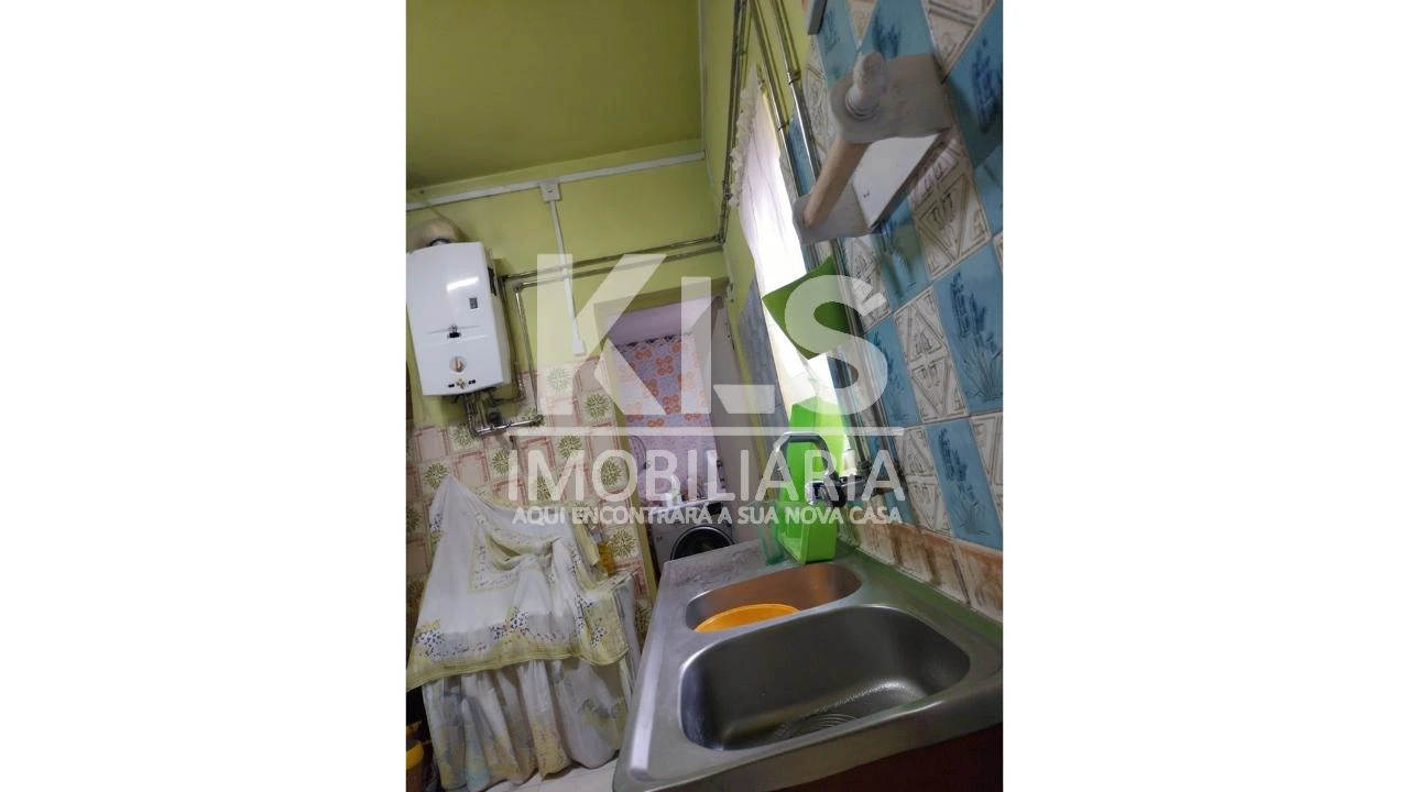 Moradia T2 para Venda em Lavos Foto 5