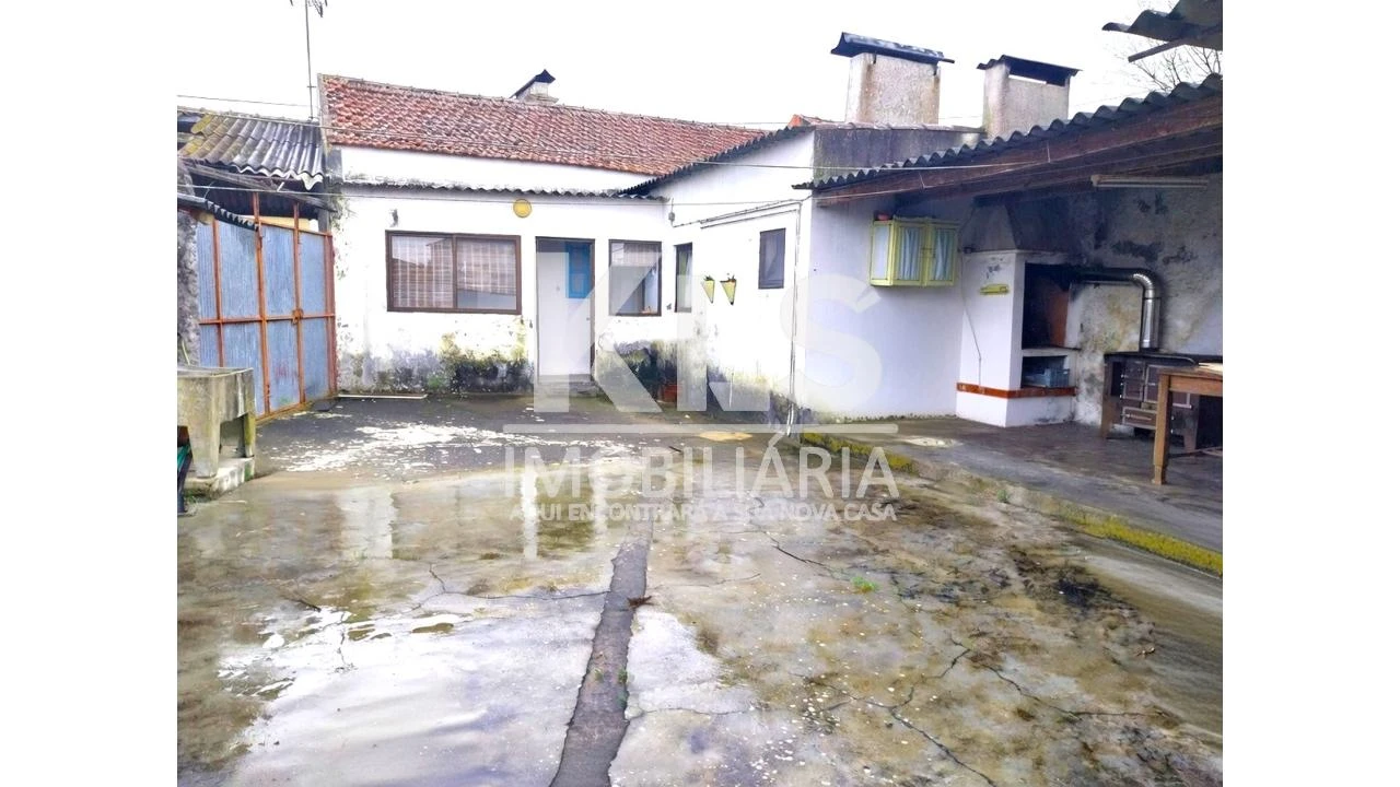 Moradia T2 para Venda em Lavos Foto 11