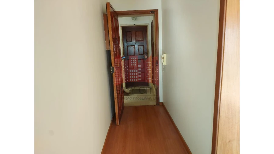 Apartamento T2 para Venda em Queluz e Belas Foto 10