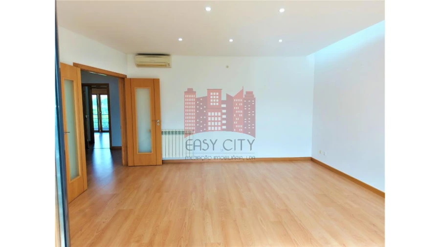 Apartamento T3 para Venda em Odivelas Foto 14