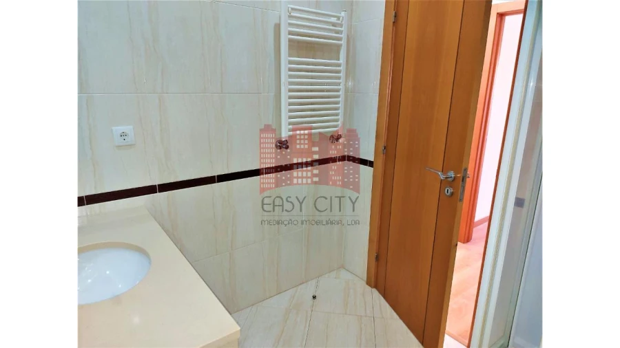 Apartamento T3 para Venda em Odivelas Foto 29