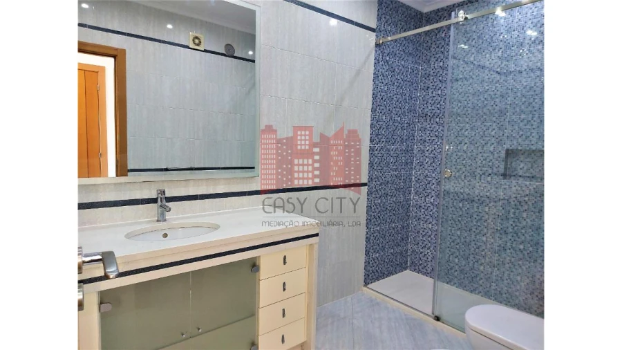 Apartamento T3 para Venda em Odivelas Foto 39