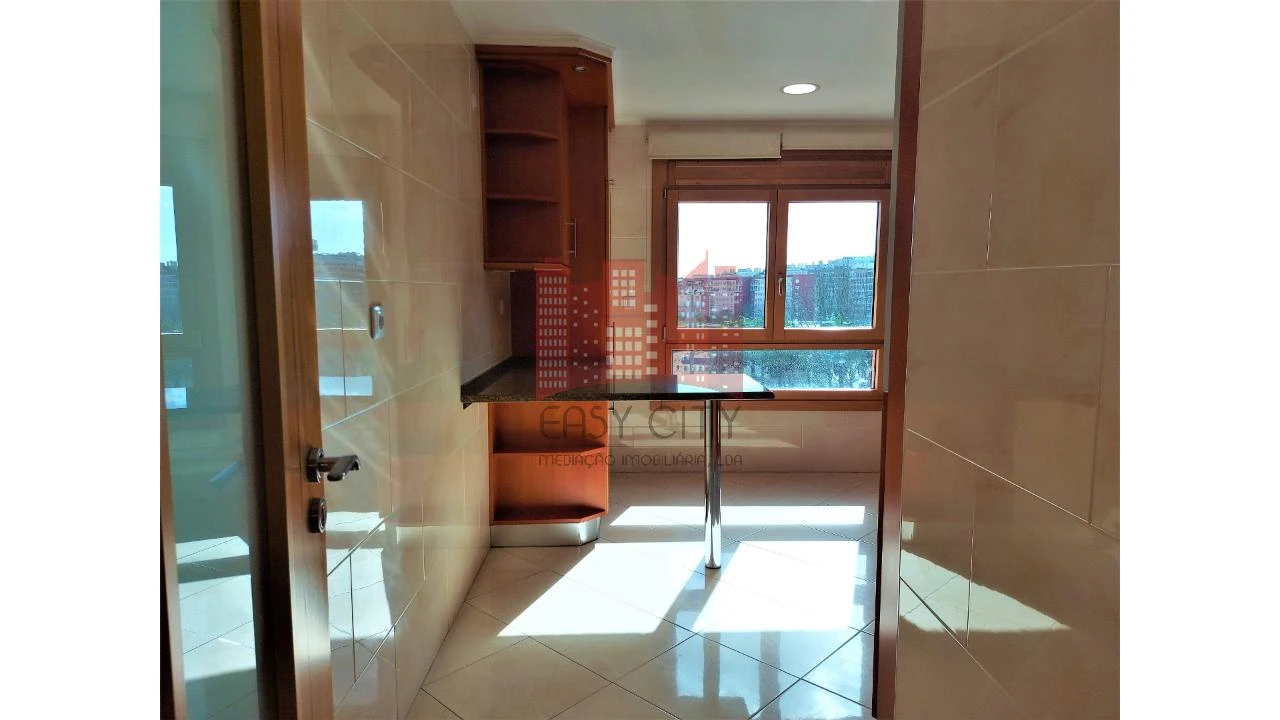 Apartamento T3 para Venda em Odivelas Foto 17