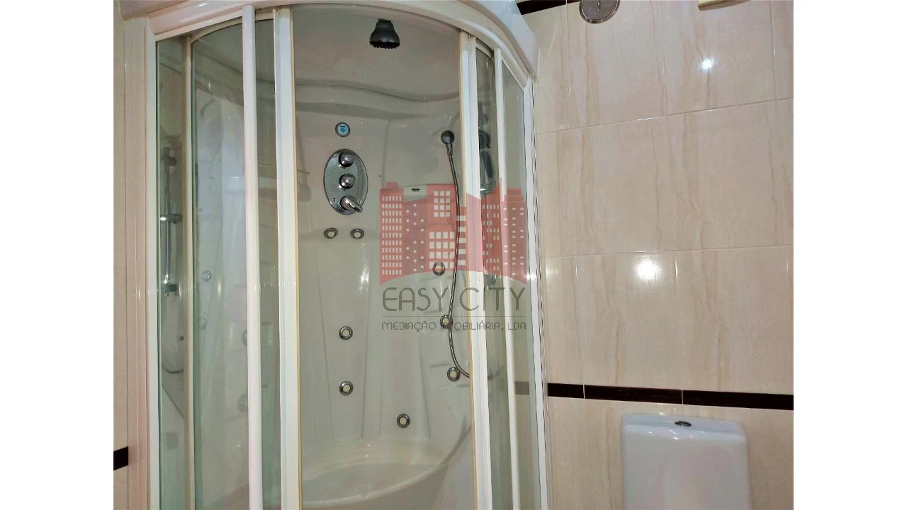 Apartamento T3 para Venda em Odivelas Foto 28