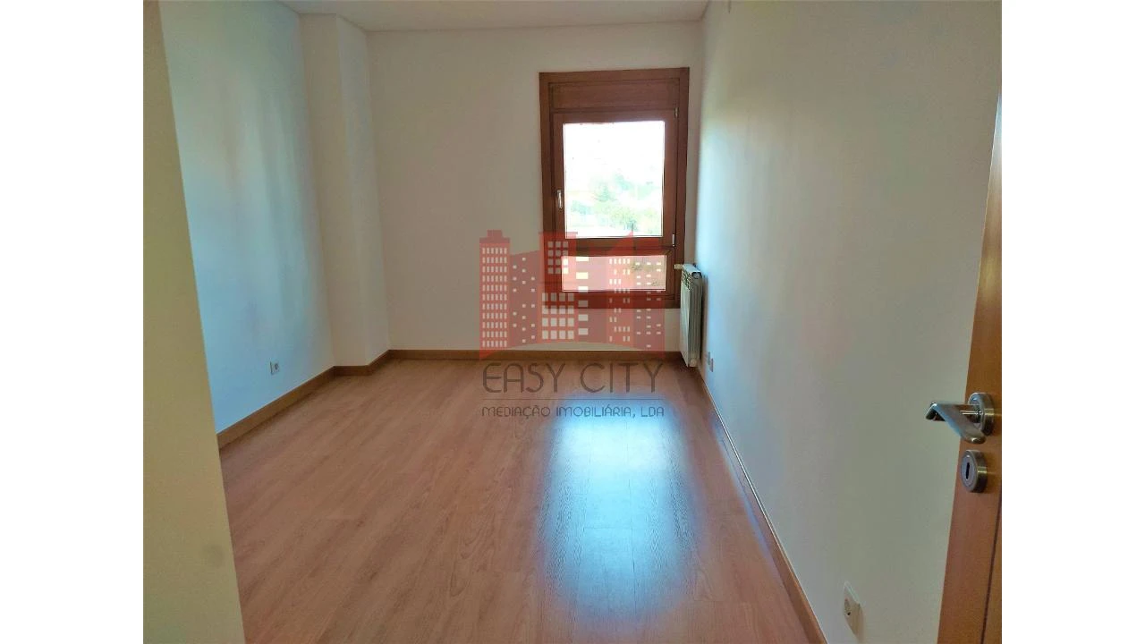 Apartamento T3 para Venda em Odivelas Foto 31