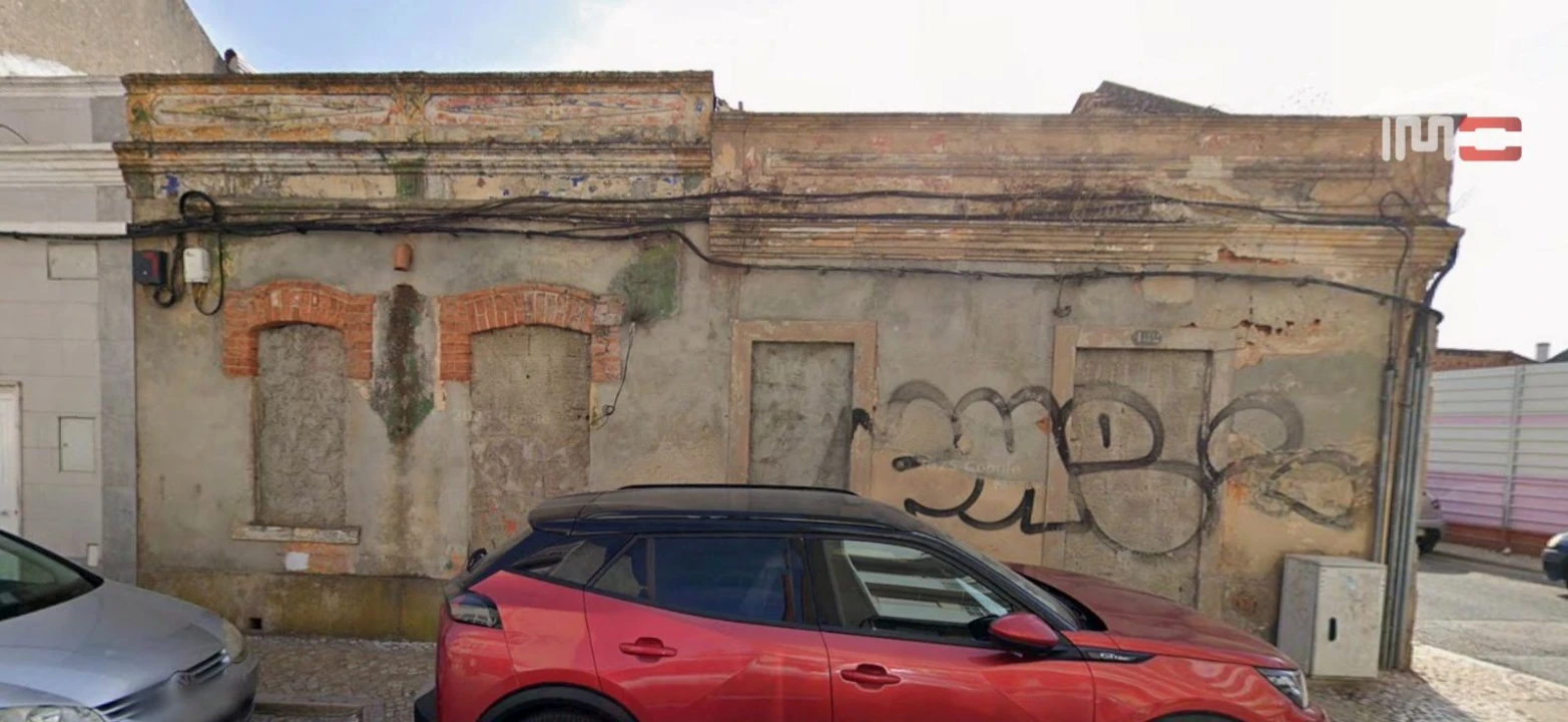 Moradia T5 para Venda em Montijo e Afonsoeiro Foto 1