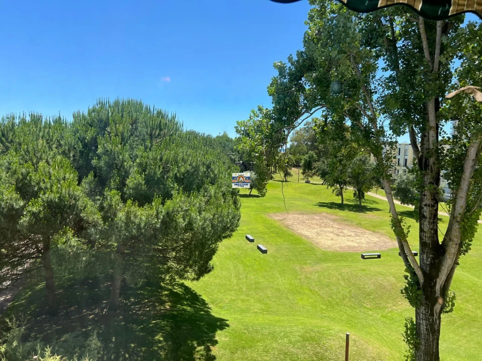 Apartamento T1 para Venda em Carvalhal Foto 4