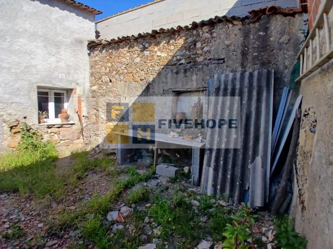 Moradia T2 para Venda em Poiares (Santo Andre) Foto 20