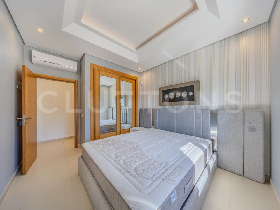 Moradia T4 para Venda em Almancil Foto 4