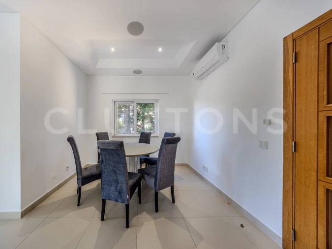 Moradia T4 para Venda em Almancil Foto 34