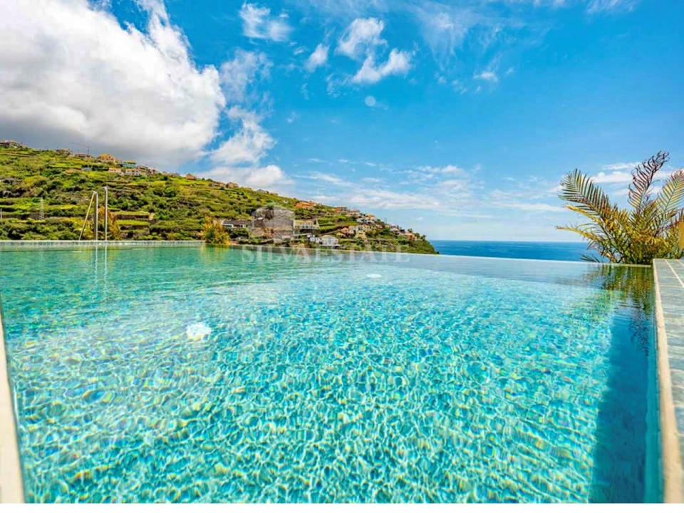 Apartamento T1 para Arrendamento em Estreito da Calheta Foto 5