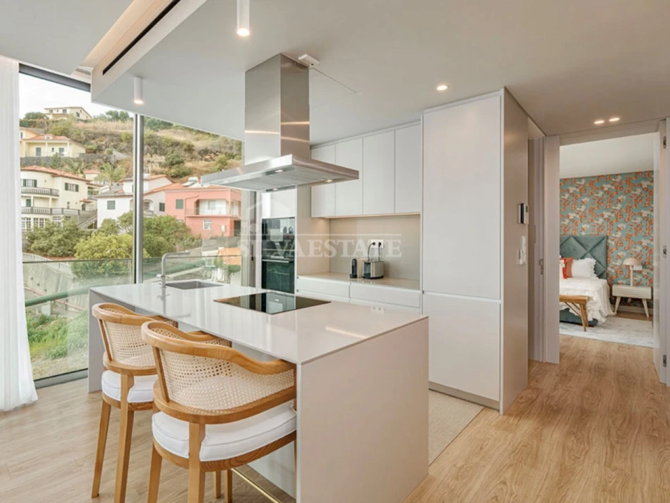 Apartamento T1 para Arrendamento em Estreito da Calheta Foto 11