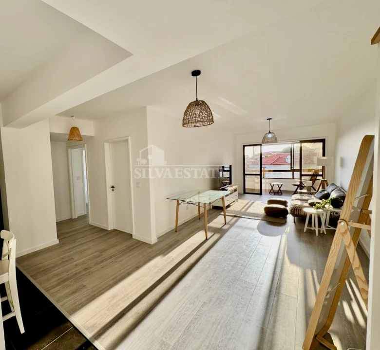 Apartamento T3 para Arrendamento em Funchal (Santa Luzia) Foto 3