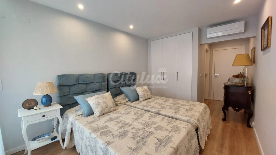 Apartamento T2 para Venda em Carnaxide e Queijas Foto 14