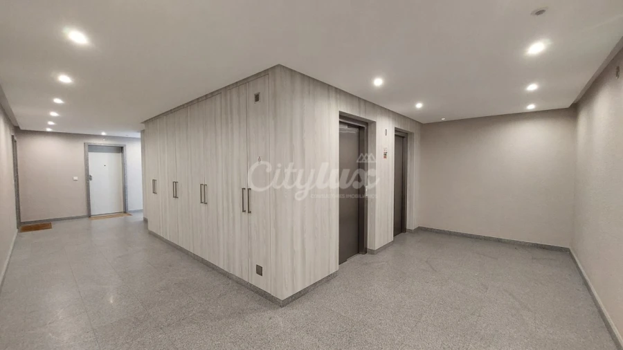 Apartamento T2 para Venda em Carnaxide e Queijas Foto 21