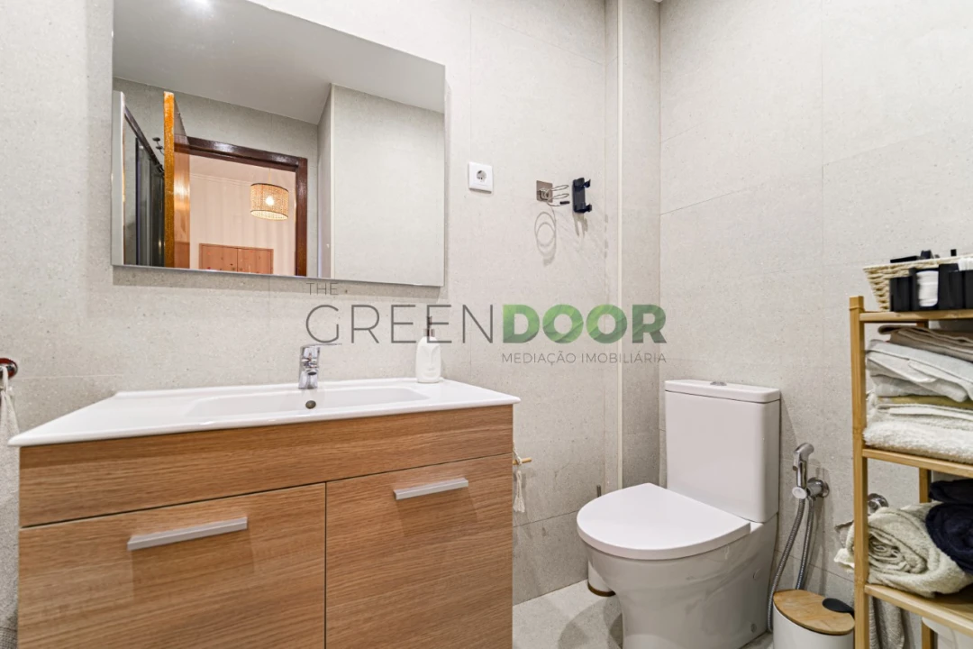 Apartamento T2 para Venda em Amora Foto 15