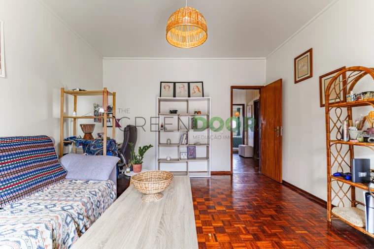 Apartamento T2 para Venda em Amora Foto 2