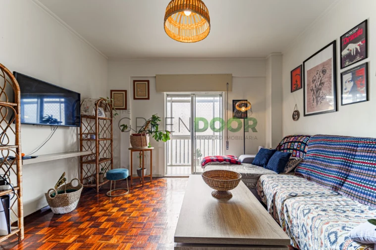 Apartamento T2 para Venda em Amora Foto 4