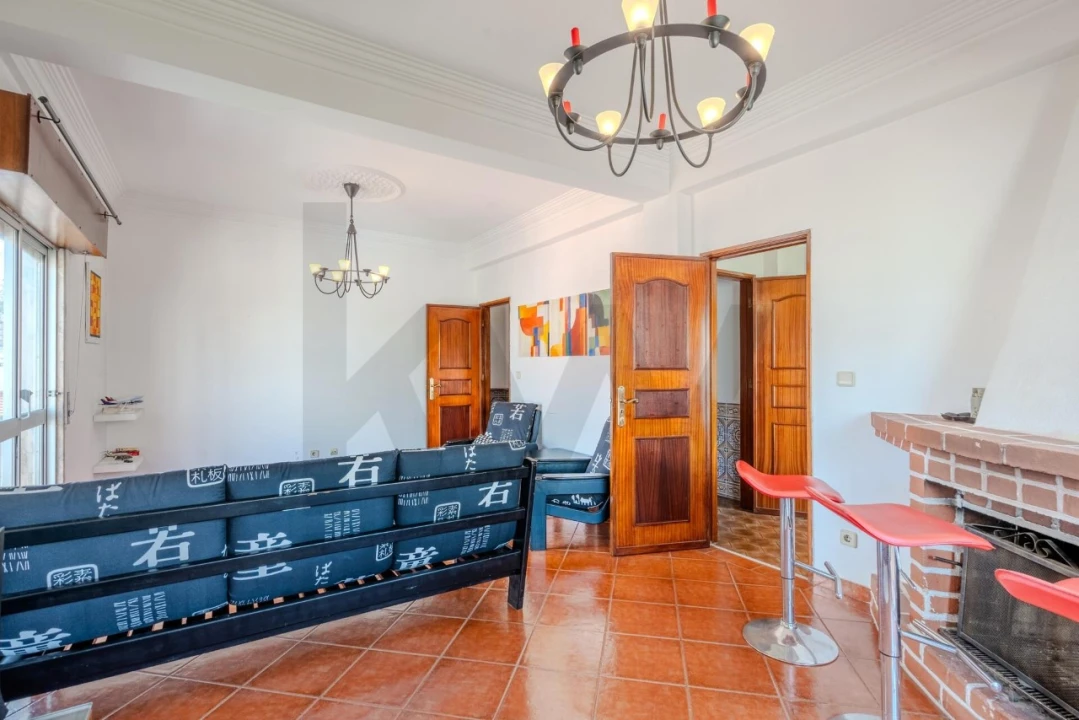 Apartamento T2 para Venda em Queluz e Belas Foto 7