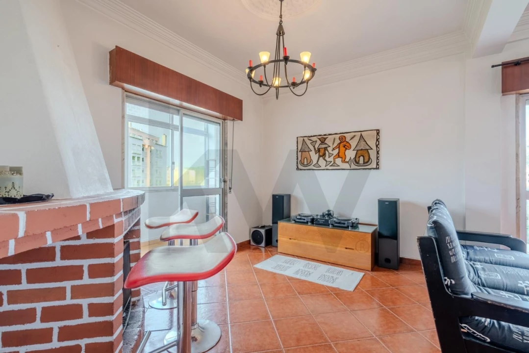 Apartamento T2 para Venda em Queluz e Belas Foto 15