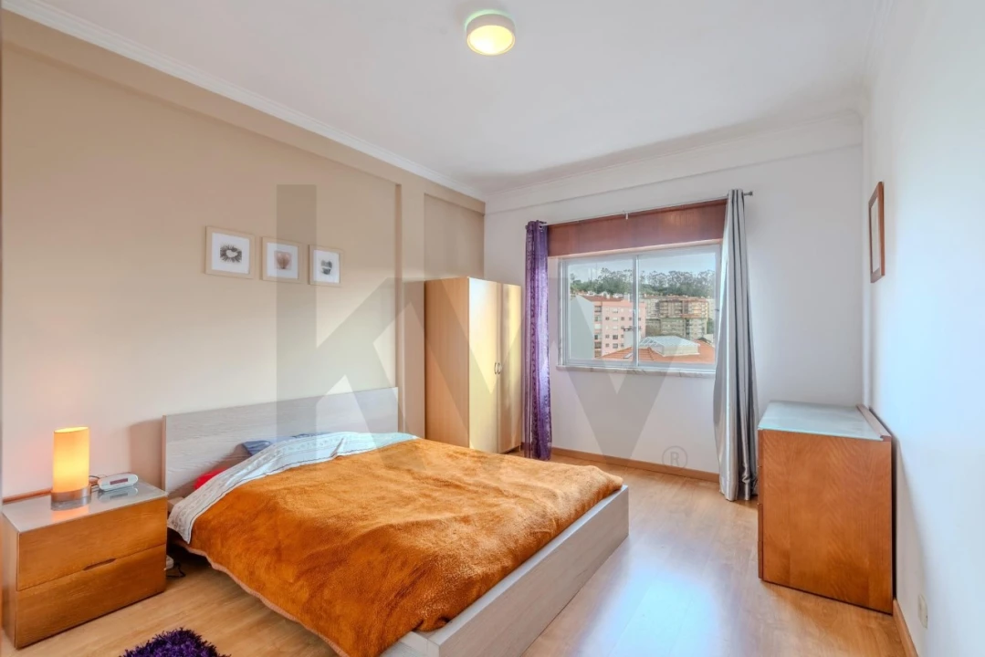 Apartamento T2 para Venda em Queluz e Belas Foto 22