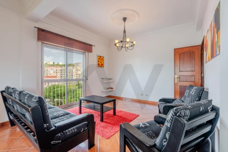 Apartamento T2 para Venda em Queluz e Belas Foto 12