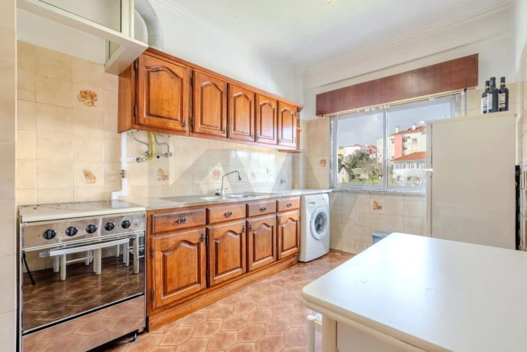 Apartamento T2 para Venda em Queluz e Belas Foto 18