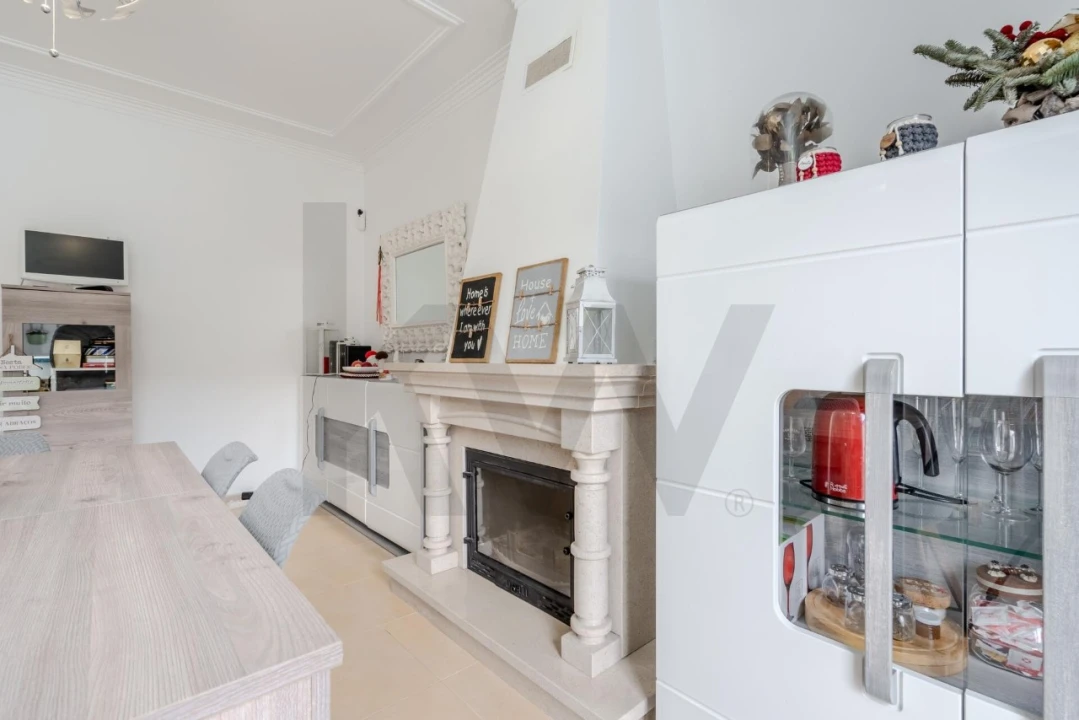 Moradia T5 para Venda em Samora Correia Foto 13