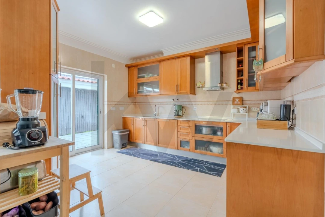 Moradia T5 para Venda em Samora Correia Foto 16