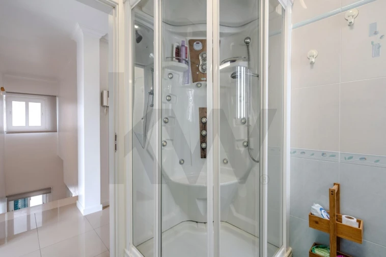 Moradia T5 para Venda em Samora Correia Foto 27