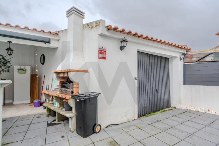 Moradia T5 para Venda em Samora Correia Foto 42