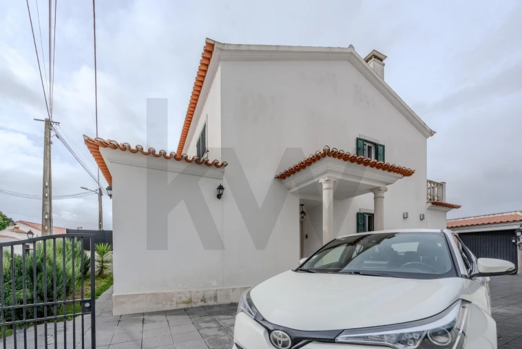 Moradia T5 para Venda em Samora Correia Foto 47