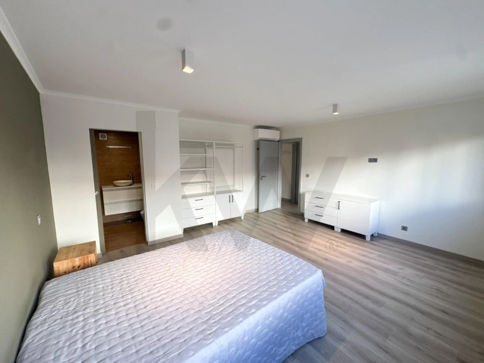 Apartamento T3 para Venda em Marvila Foto 9