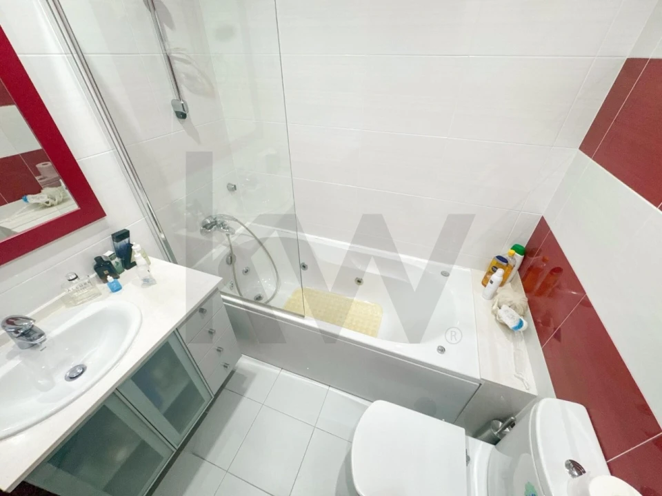 Apartamento T2 para Venda em Alcabideche Foto 13