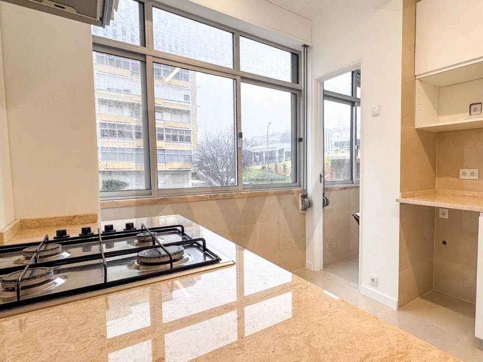 Apartamento T3 para Venda em Águas Livres Foto 13