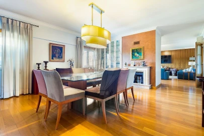 Apartamento T5 para Venda em Cascais e Estoril