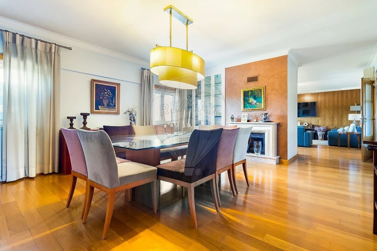 Apartamento T5 para Venda em Cascais e Estoril Foto 23
