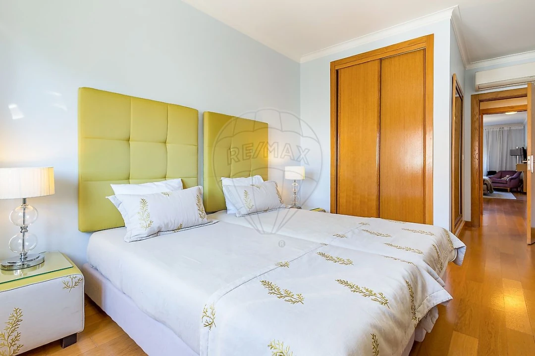 Apartamento T5 para Venda em Cascais e Estoril Foto 15