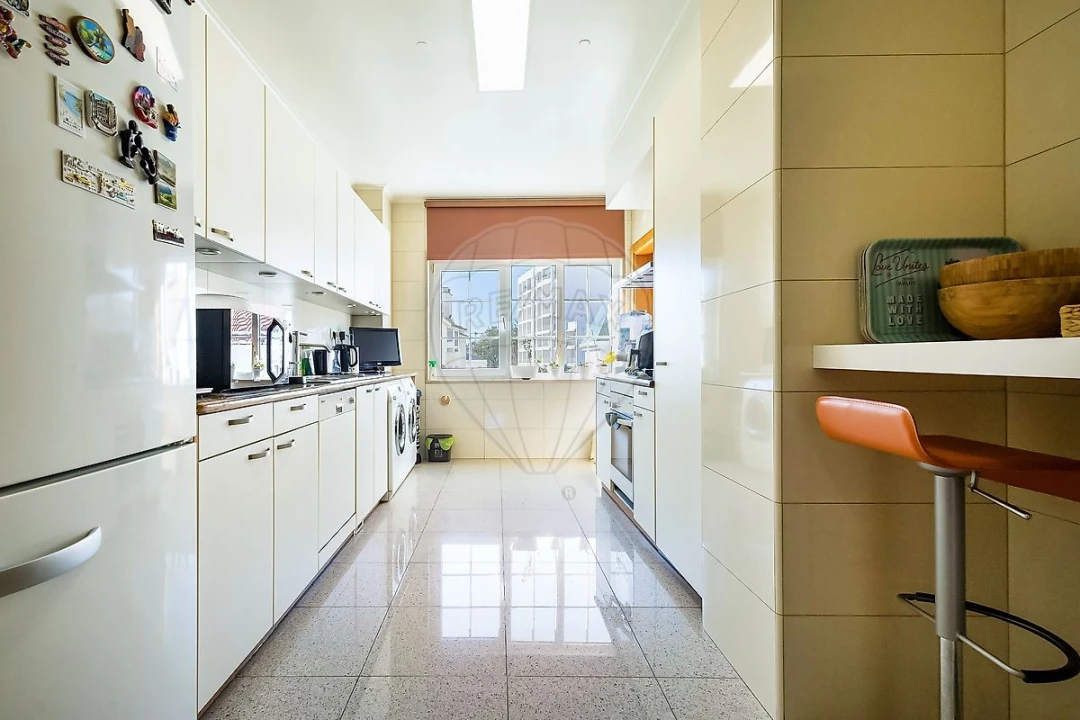 Apartamento T5 para Venda em Cascais e Estoril Foto 24